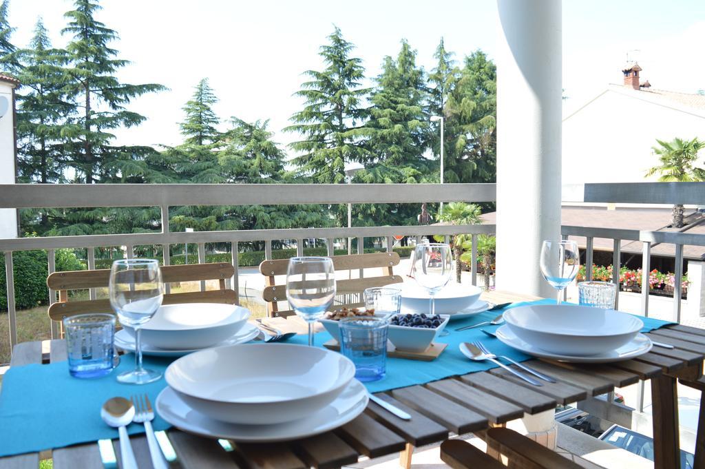 Apartments Villa Alba 波雷奇 外观 照片